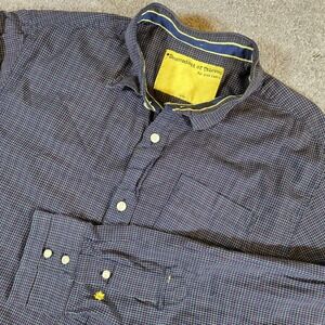 Descendant of Thieves Blue Cotton Long Sleeve Plaid Button-Up Shirt Large